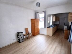 Photo 9- click for photo gallery